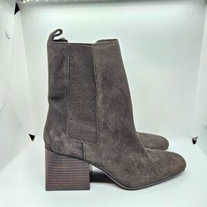 Blondo Selena brown suede waterproof square heel chelsea boots 7M